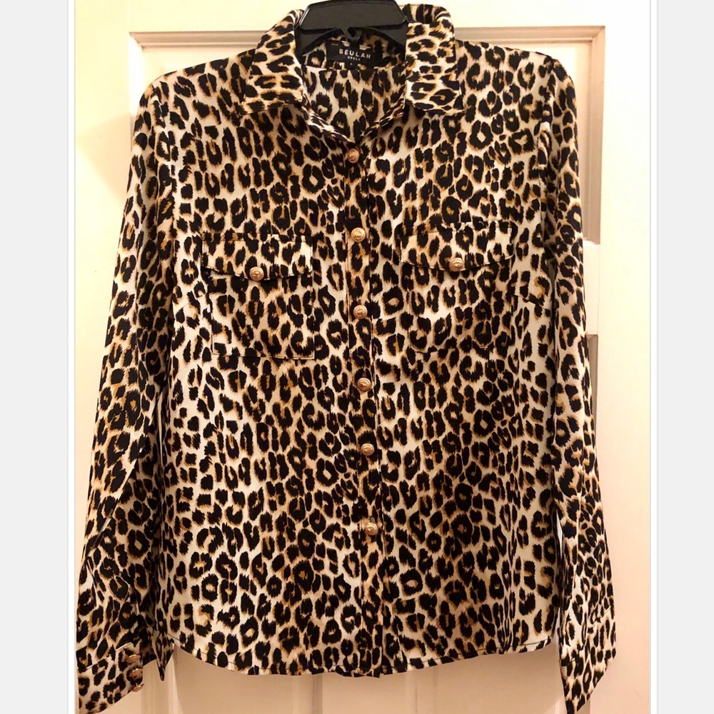 Beulah Style cheetah button-down shirt